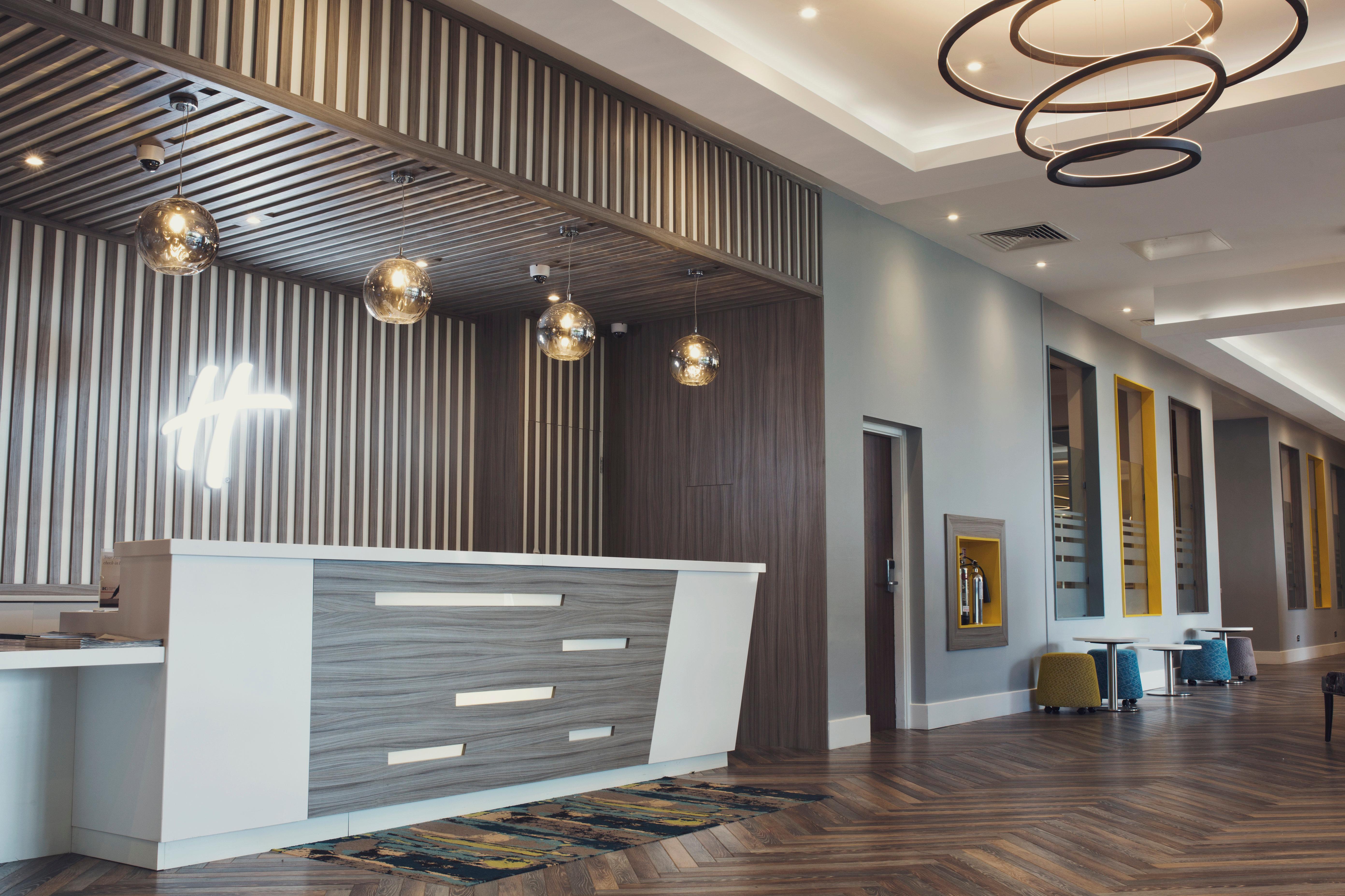 Holiday Inn Newcastle Gosforth Park By Ihg Seaton Burn Екстериор снимка