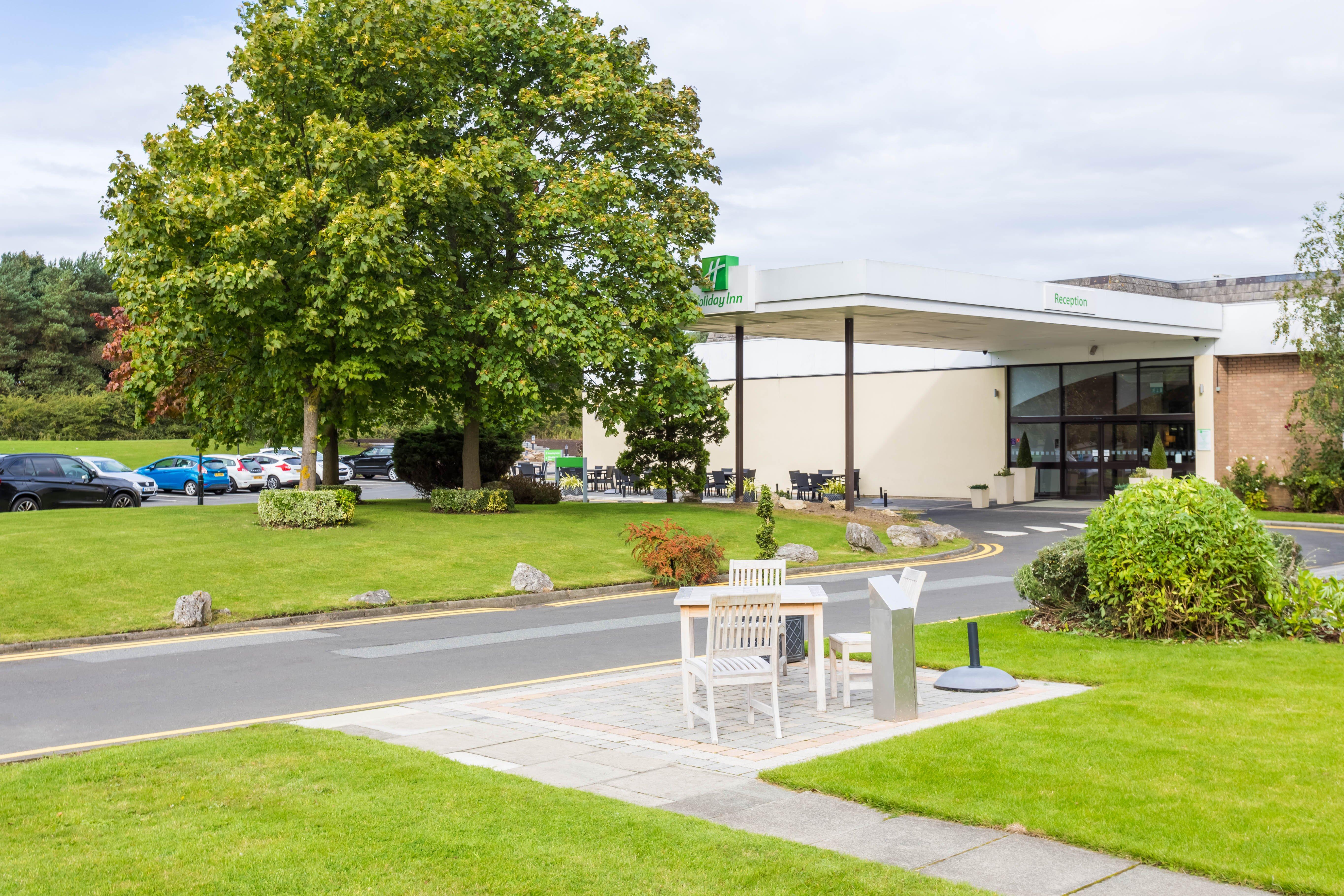 Holiday Inn Newcastle Gosforth Park By Ihg Seaton Burn Екстериор снимка