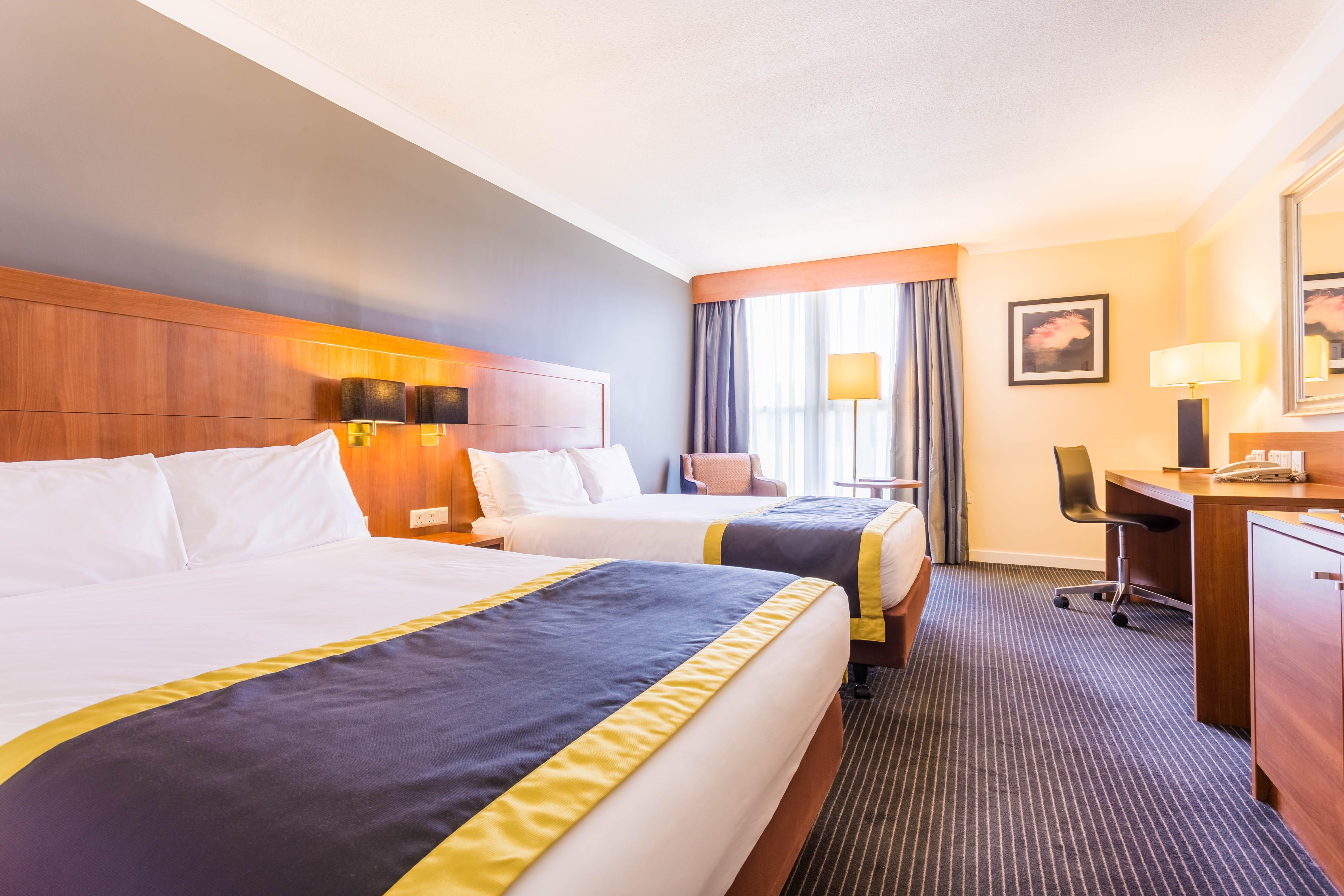 Holiday Inn Newcastle Gosforth Park By Ihg Seaton Burn Екстериор снимка