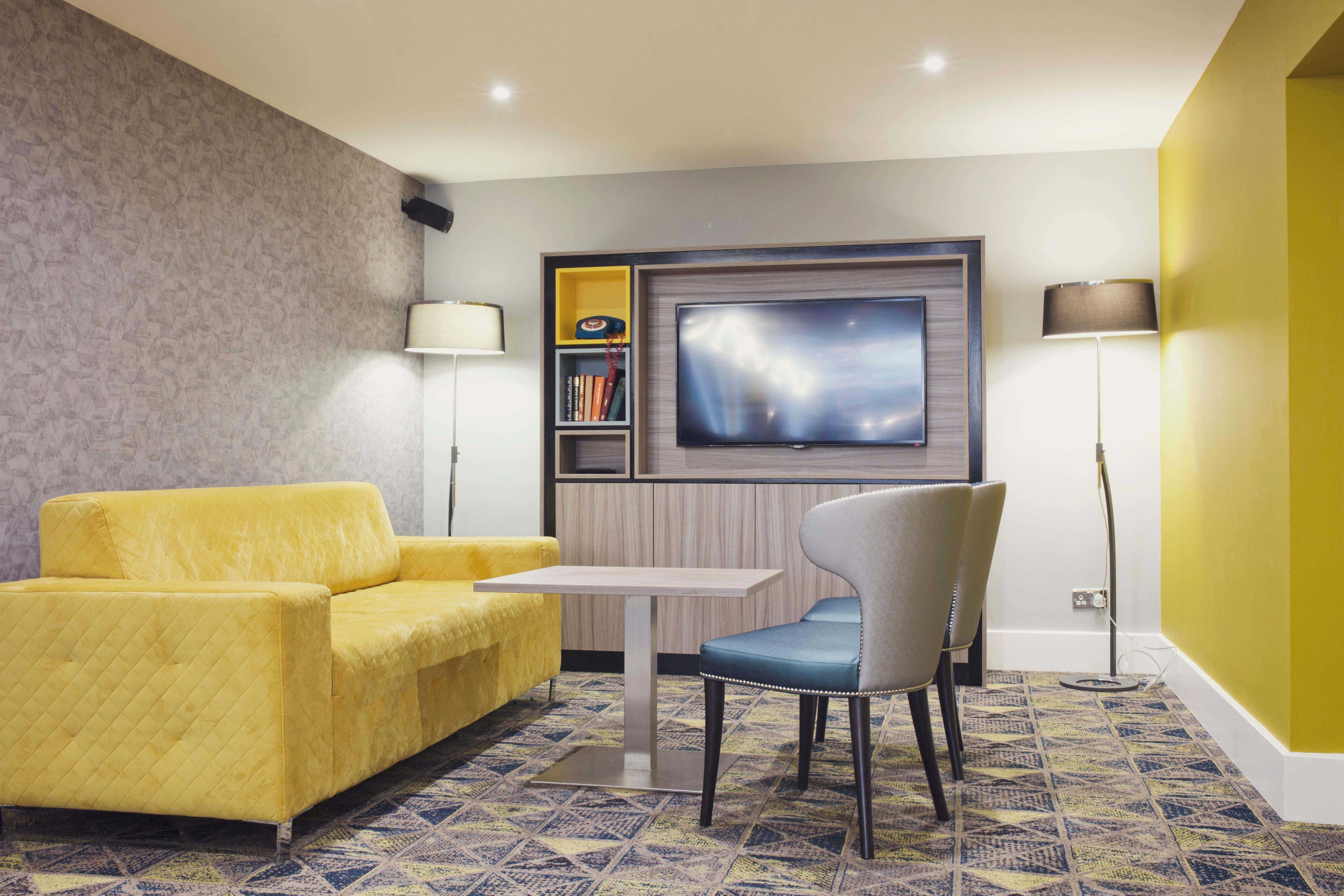Holiday Inn Newcastle Gosforth Park By Ihg Seaton Burn Екстериор снимка